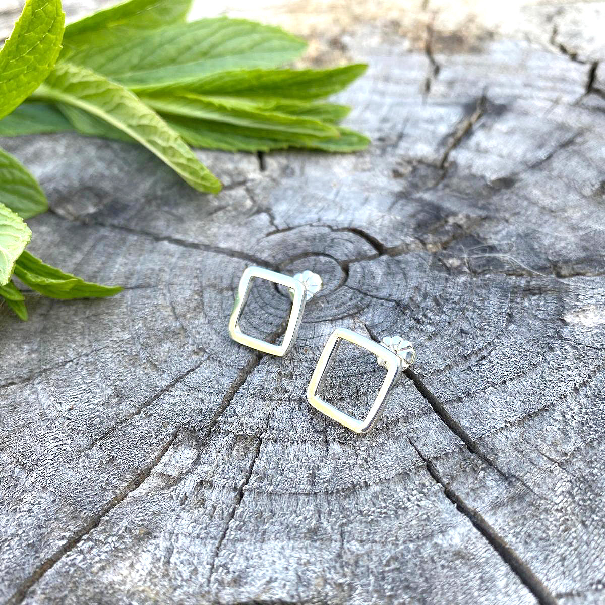 BOUCLES D'OREILLES CUBE